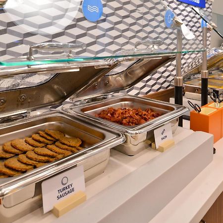 Holiday Inn Express & Suites Haltom City - Ft. Worth By Ihg Luaran gambar